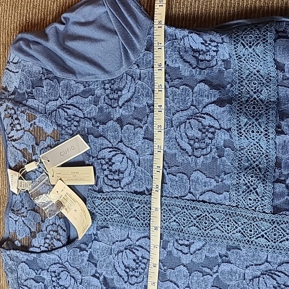 Cupio Lace Overlay Tunic NWT - Picture 10 of 13